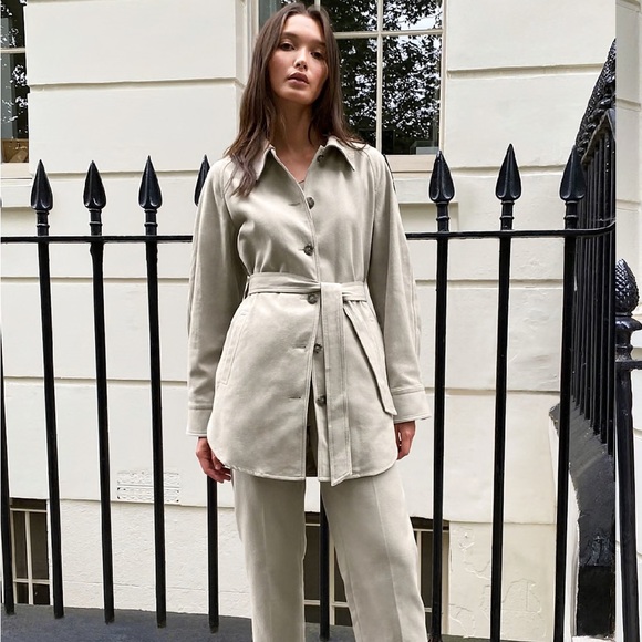 Babaton Jackets & Blazers - Babaton Cream Button-Front Shacket